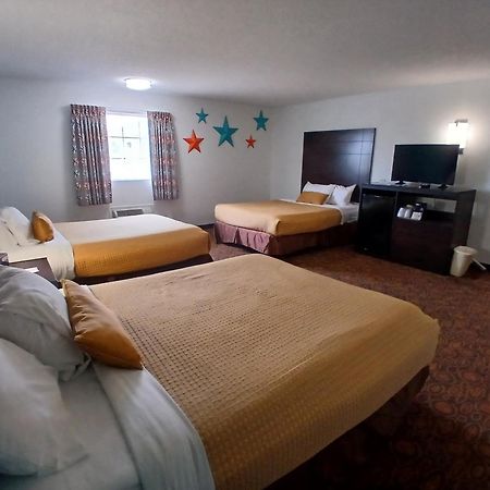 Howard Johnson By Wyndham Branson Theatre District Экстерьер фото