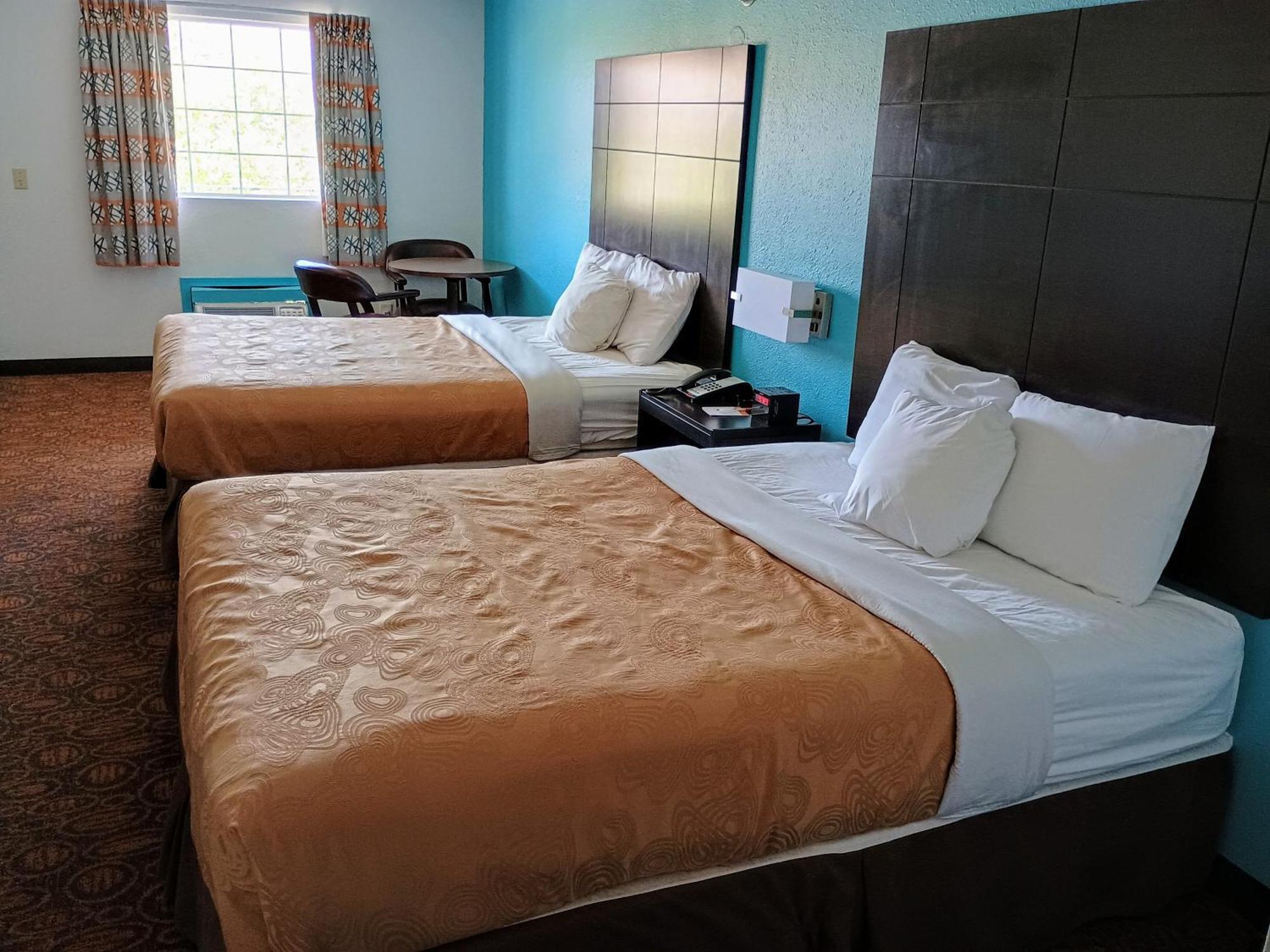 Howard Johnson By Wyndham Branson Theatre District Экстерьер фото