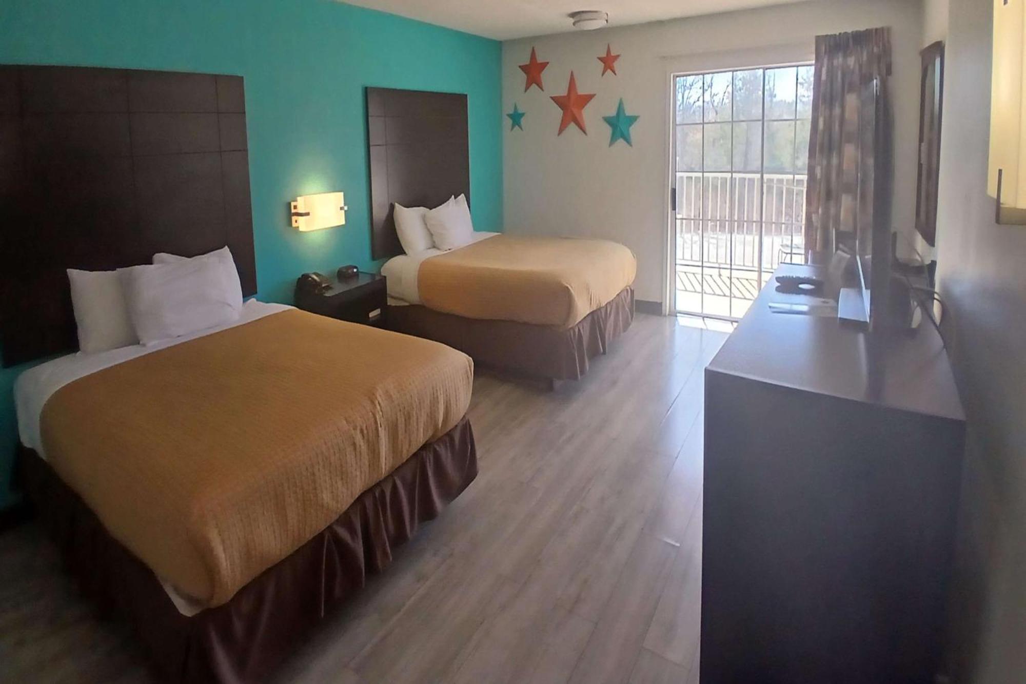 Howard Johnson By Wyndham Branson Theatre District Экстерьер фото