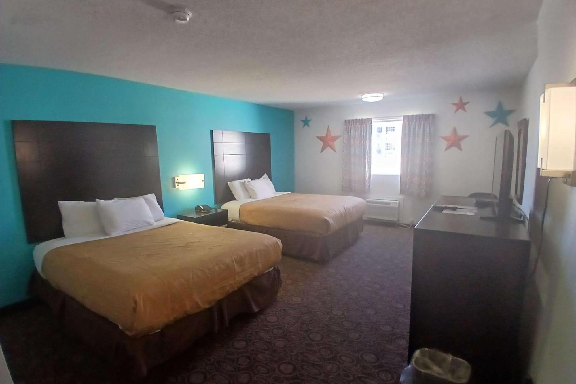 Howard Johnson By Wyndham Branson Theatre District Экстерьер фото