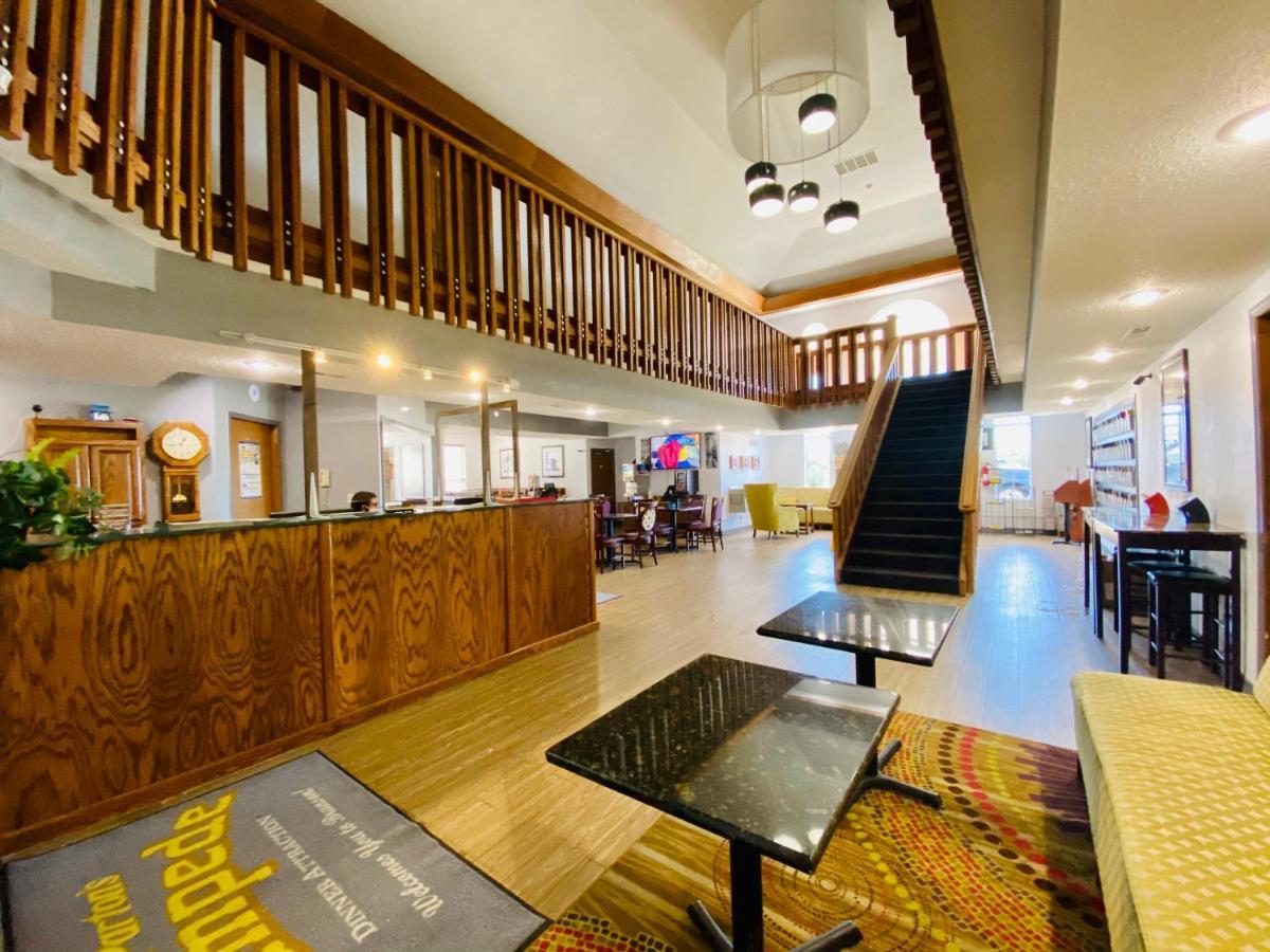 Howard Johnson By Wyndham Branson Theatre District Экстерьер фото